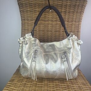B. Makowsky Gold Shimmer Leather Shoulder Bag Slouchy Hobo Style Tassel Accent